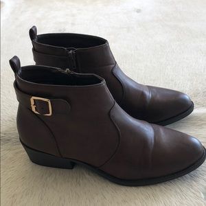 Brown Western Style Ankle Booties size 8.5